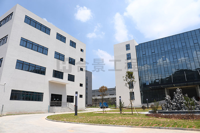 東莞盈灃科技有限公司工程緊鑼密鼓施工中，為迎接竣工全力奮戰！