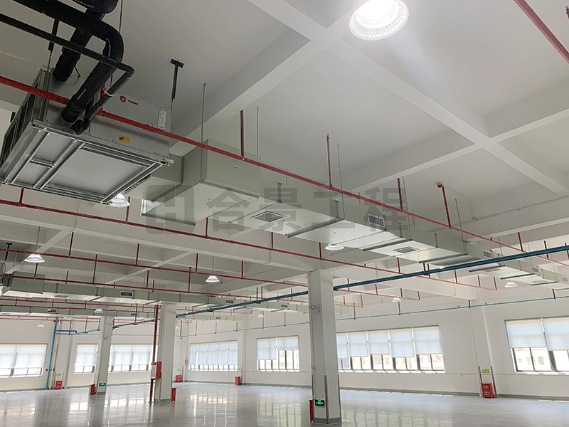 東莞盈灃科技有限公司工程緊鑼密鼓施工中，為迎接竣工全力奮戰！
