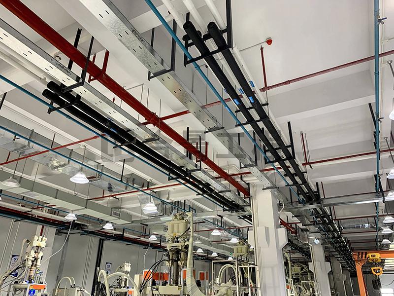 東莞盈灃科技有限公司工程緊鑼密鼓施工中，為迎接竣工全力奮戰！